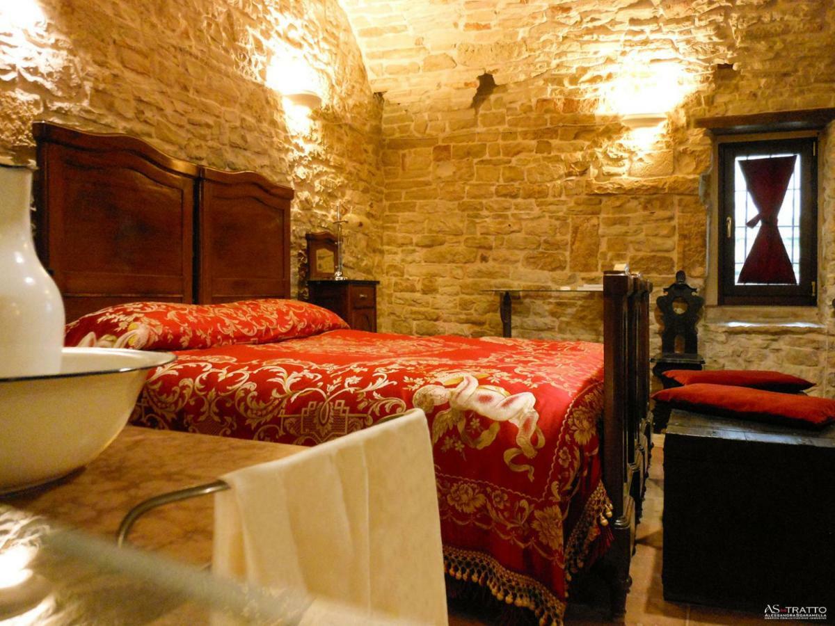 Palazzo Antica Via Appia Bed & Breakfast บิตอนโต ภายนอก รูปภาพ