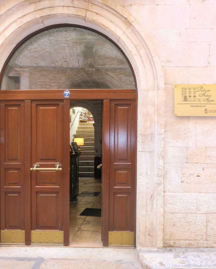 Palazzo Antica Via Appia Bed & Breakfast บิตอนโต ภายนอก รูปภาพ